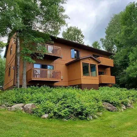 2 Bedroom Wolf Villa In Voyageurs National Park